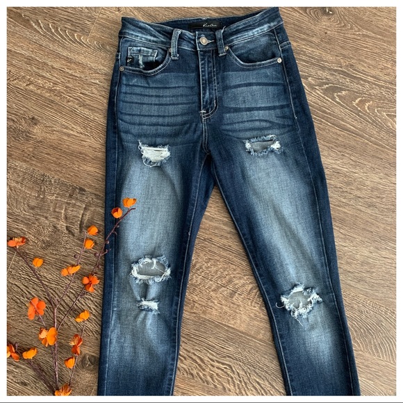 KanCan Ripped Knee Distressed Ankle Skinny Jeans - Picture 2 of 8